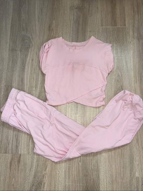 Free People Other - Free People Light Pink Cropped Tee and Jogger Set